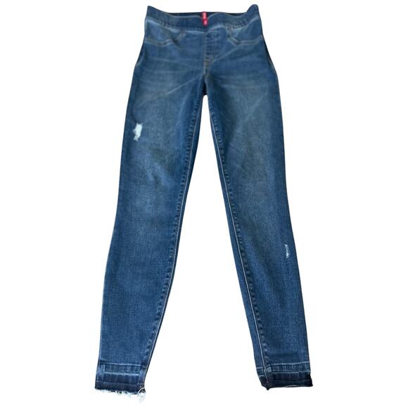 NWOT Spanx 20203T Denim Distressed Ankle Skinny Jeans Medium Wash Size Small - Picture 1 of 4